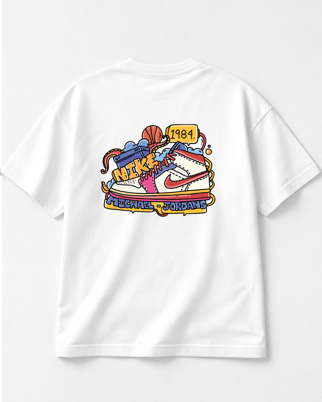 Sneaker - Oversized White T-Shirt
