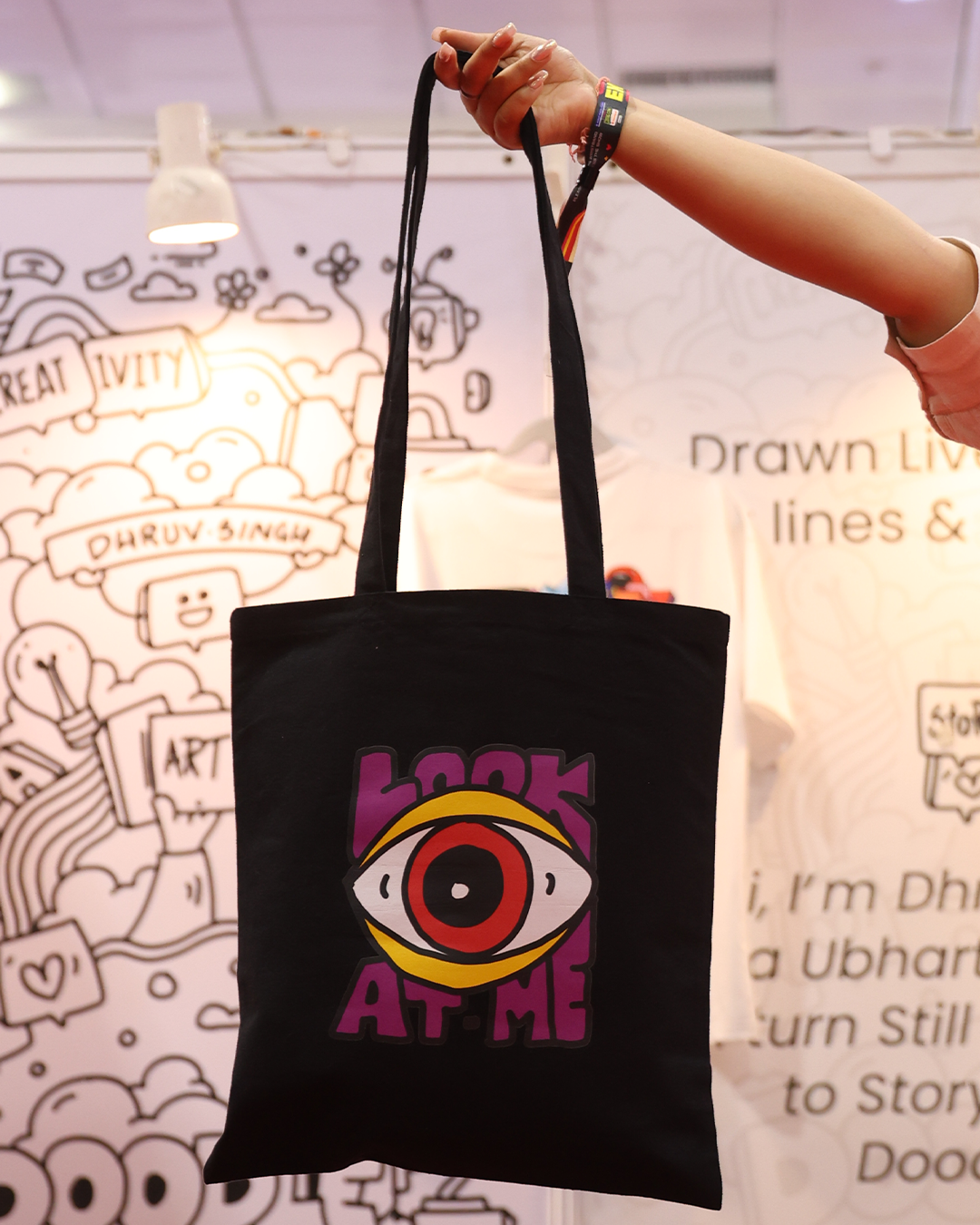 Look at me - Tote Bag
