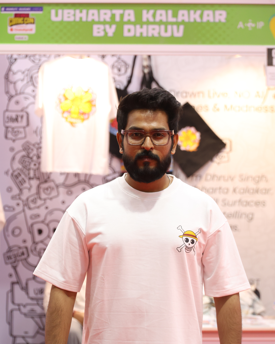 One Piece - Oversized White T-Shirt