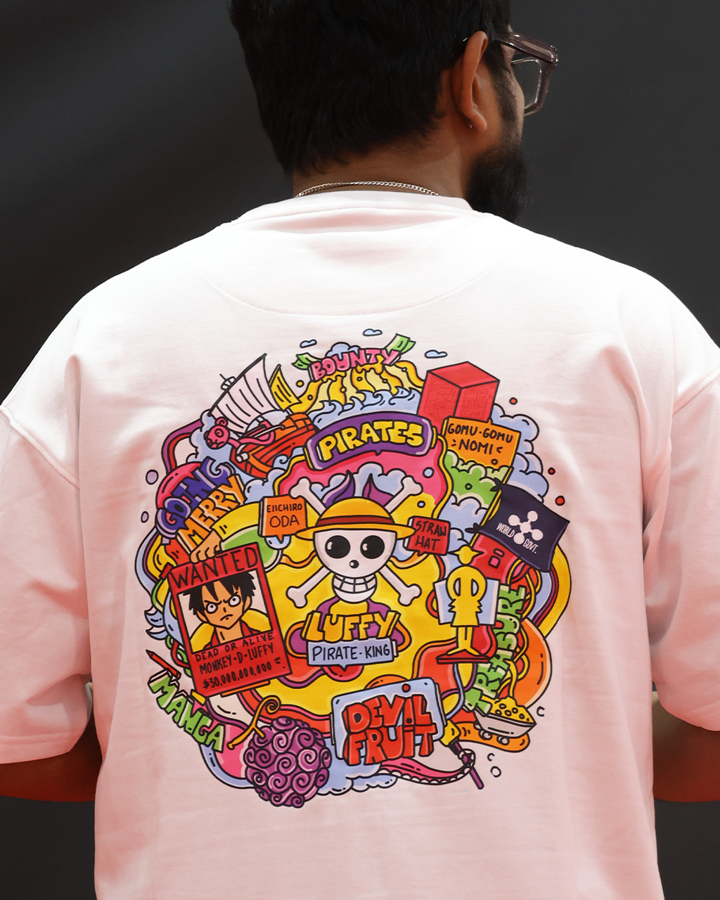 One Piece - Oversized White T-Shirt